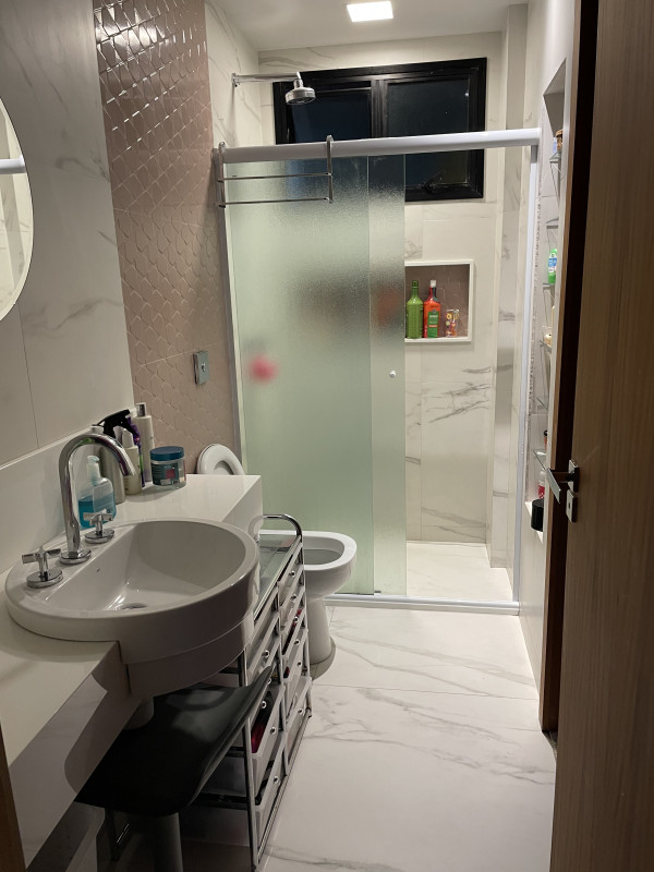 Apartamento à venda Praia do Canto com 140m² e 4 quartos por R$ 1.900.000 - 2011925638-d8785292-ef45-40e8-b571-365d0cbe0d6a.jpeg