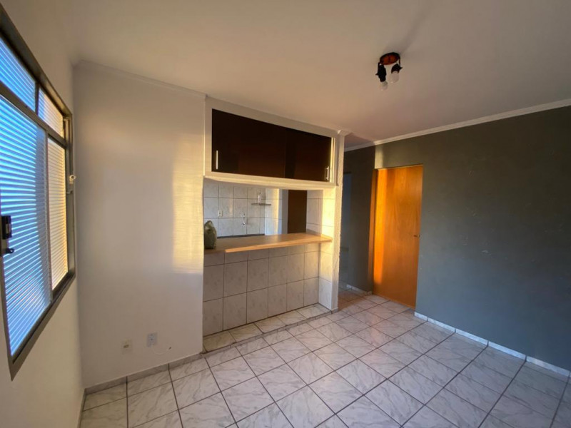 Apartamento à venda Vila Girassol com 55m² e 2 quartos por R$ 70.000 - 1459804028-img-5110.JPG
