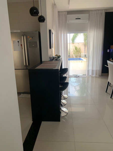 Casa de condomínio à venda Wanel Ville com 237m² e 3 quartos por R$ 1.250.000 - 1109599549-img-1801.jpeg