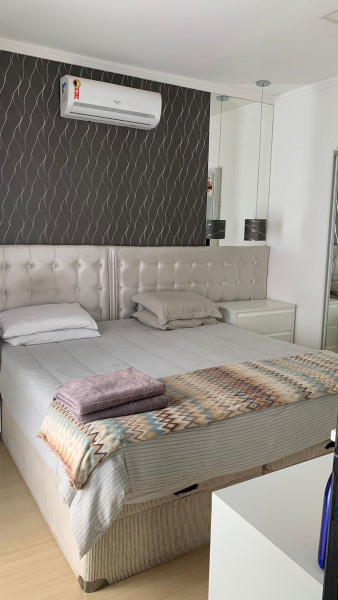 Casa de condomínio à venda Wanel Ville com 237m² e 3 quartos por R$ 1.250.000 - 1811928711-img-1767.jpeg