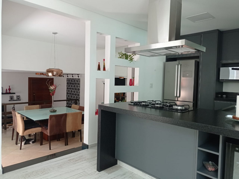 Casa de condomínio à venda Jardim Coleginho com 370m² e 3 quartos por R$ 1.380.000 - 746323564-img-20210118-wa0038.jpg