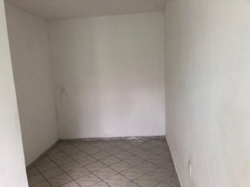 Casa à venda Da luz com 157m² e 3 quartos por R$ 623 - 118804928-db47ed82-2322-46d0-a1c7-08b14ebd443c.jpeg