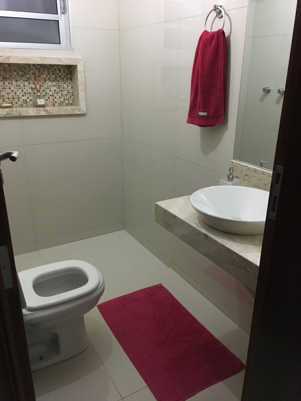 Casa à venda Jardim Santa Inês I com 142m² e 4 quartos por R$ 300.000 - 141206687-4f36f01f-a24d-4445-a540-8a3cb1d36cc3.jpeg