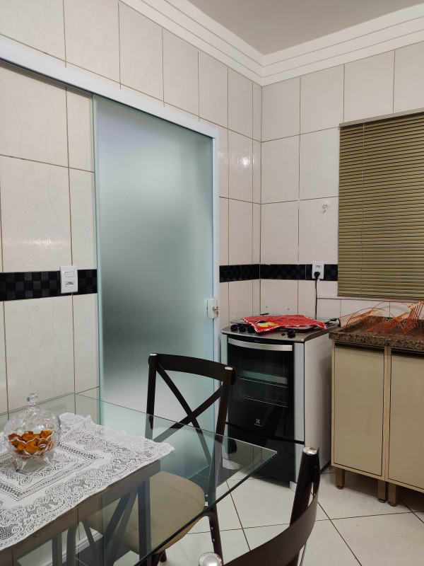 Casa à venda Jardim Santa Catarina com 150m² e 2 quartos por R$ 350.000 - 1661647044-1663184380155.jpg