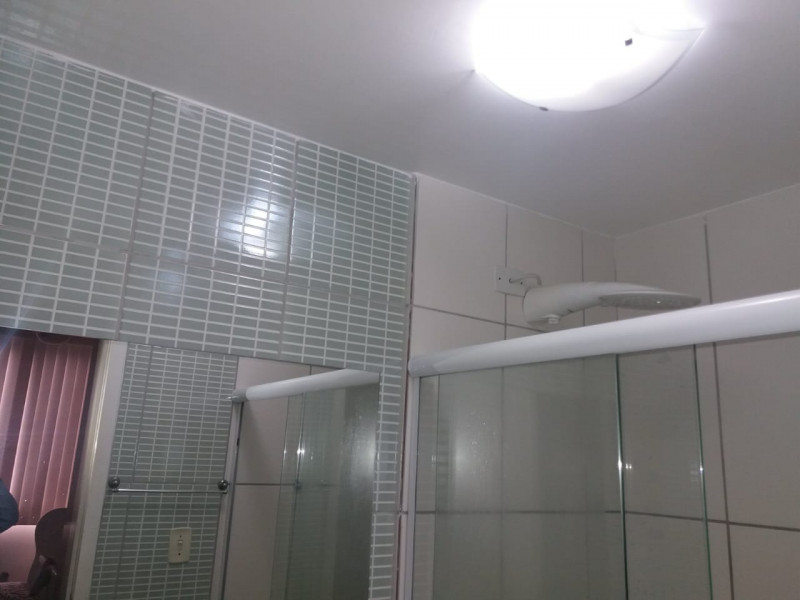 Apartamento à venda Sussuarana com 50m² e 2 quartos por R$ 230.000 - 1116015036-wc-suite2.jpeg