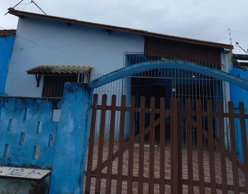 Casa à venda Nova Itanhaém - Interior com 120m² e 2 quartos por R$ 185.000 - 313889777-casa-praia.jpg