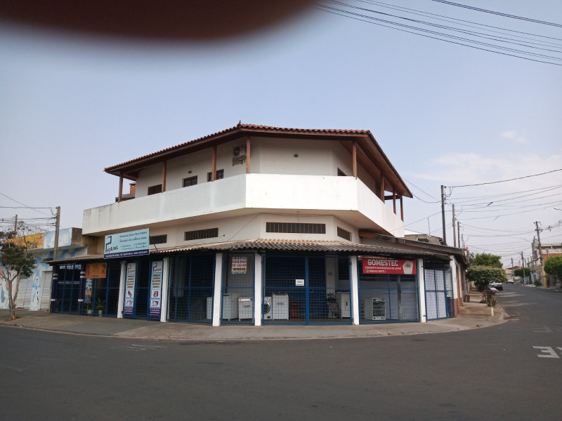 Casa à venda Jardim Santa Rita I com 390m² e 3 quartos por R$ 1.400.000 - 49585647-img-20210926-101455916.jpg