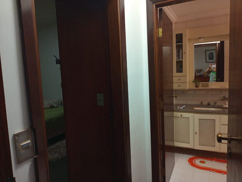 Apartamento à venda Centro com 240m² e 4 quartos por R$ 550.000 - 1597122741-whatsapp-image-2022-09-12-at-10.jpeg