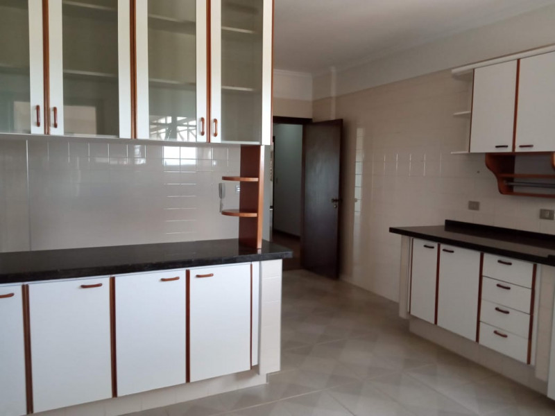 Apartamento à venda Centro com 240m² e 4 quartos por R$ 550.000 - 1797879258-whatsapp-image-2022-09-12-at-10.jpeg
