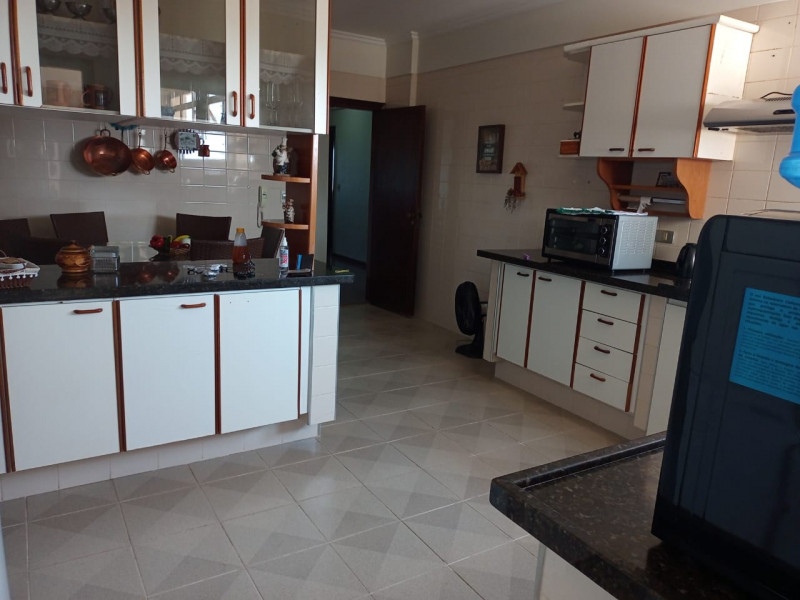 Apartamento à venda Centro com 240m² e 4 quartos por R$ 550.000 - 873110622-whatsapp-image-2022-09-12-at-10.jpeg