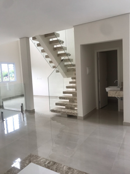 Casa de condomínio à venda Engordadouro com 234m² e 3 quartos por R$ 1.300.000 - 1426387475-98a38554-a333-4f55-9c2c-7a7e9c8d7f16.jpeg