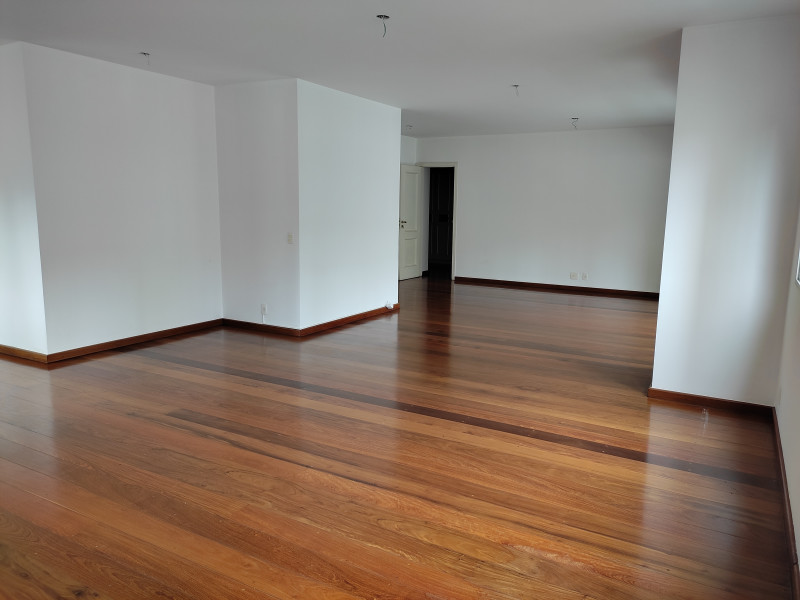 Apartamento à venda Itaim Bibi com 215m² e 4 quartos por R$ 4.400.000 - img-20221004-150243.jpg