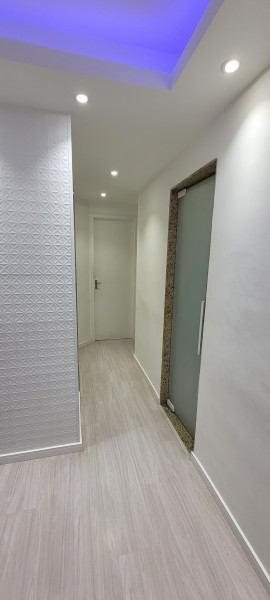 Apartamento à venda Colubandê com 49m² e 2 quartos por R$ 250.000 - 786267475-corredor-02.jpg