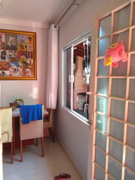 Casa à venda Jardim Vitoria com 69m² e 3 quartos por R$ 350.000 - 1815842793-img-20220813-wa0041.jpg