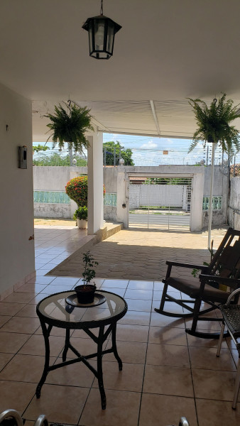 Casa à venda Cabral com 126m² e 4 quartos por R$ 630.000 - 2035937769-20210107-111524.jpg