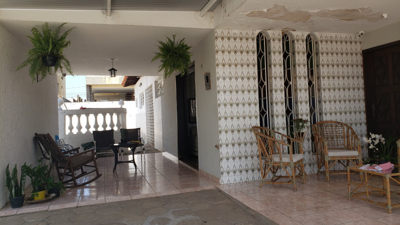 Casa à venda Cabral com 126m² e 4 quartos por R$ 630.000 - 2046283385-20210107-111259.jpg