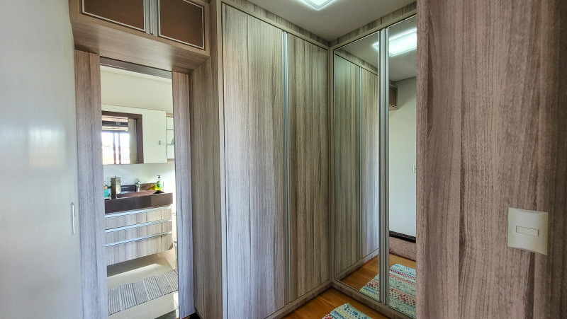 Casa à venda Liri com 300m² e 3 quartos por R$ 980.000 - 139847955-20220522-104340.jpg