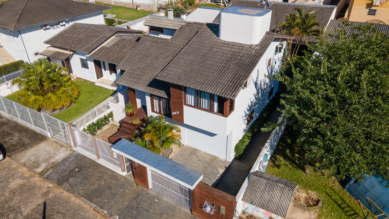 Casa à venda Liri com 300m² e 3 quartos por R$ 980.000 - 172497818-dji-0289.jpg