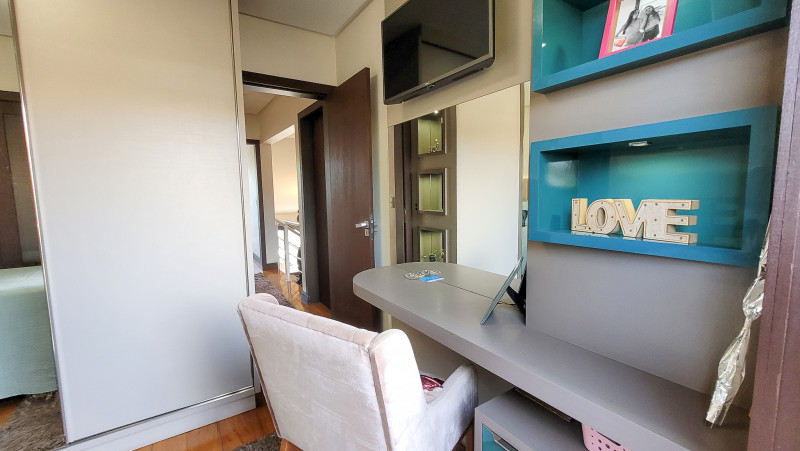 Casa à venda Liri com 300m² e 3 quartos por R$ 980.000 - 1835130587-20220522-104710.jpg