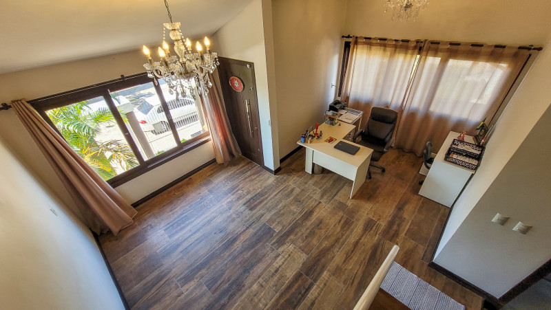 Casa à venda Liri com 300m² e 3 quartos por R$ 980.000 - 342796192-20220522-104140.jpg