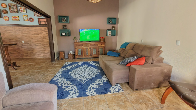 Casa à venda Liri com 300m² e 3 quartos por R$ 980.000 - 756661498-20220522-102711.jpg