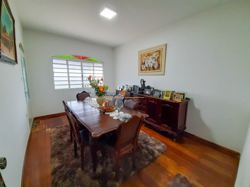 Casa à venda São João Batista com 375m² e 3 quartos por R$ 800.000 - 448244108-9836c625-30c8-4892-8fa2-ab67b31a11a1.jpeg