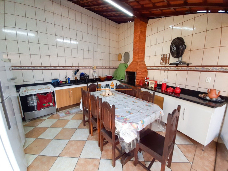 Casa à venda São João Batista com 375m² e 3 quartos por R$ 800.000 - 697459101-a8159454-e347-400f-b31e-9fdeae333c95.jpeg