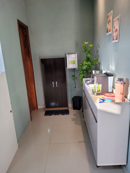 Comercial à venda Gralha Azul com 450m² e 1 quarto por R$ 390.000 - 1169249775-whatsapp-image-2022-07-25-at-16.jpeg