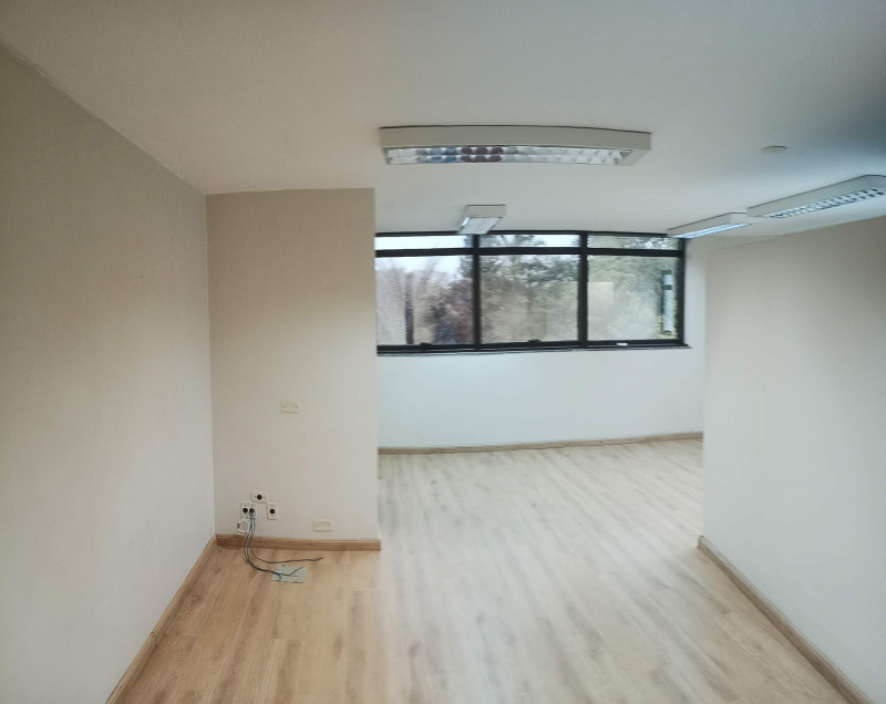 Comercial à venda Vl. Industrial (Campinas) com 42m² e 1 quarto por R$ 180.000 - 2022882596-img20220913153311-00.jpg