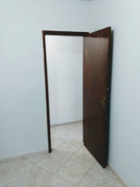 Casa à venda Rocha Miranda com 50m² e 1 quarto por R$ 75.000 - 655362720-img-20220924-wa0018.jpg