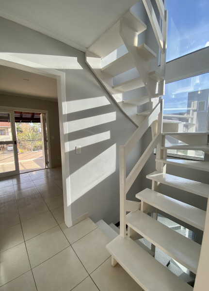 Casa à venda Guarujá com 190m² e 3 quartos por R$ 529.000 - 1660550085-fbc79d5e-78f7-4b23-bdfd-8b65e12519f9.jpeg