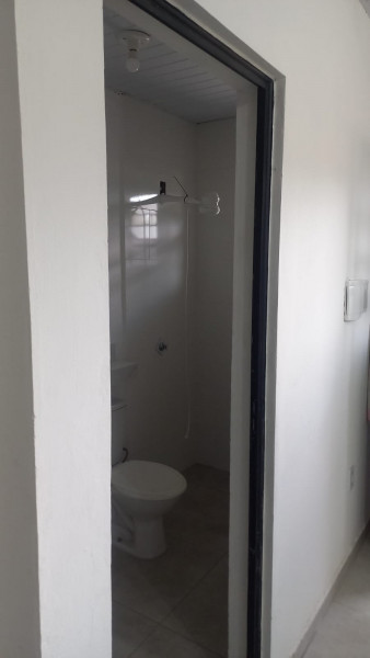 Casa à venda Jardim Fritz (Botujuru) com 200m² e 2 quartos por R$ 190.000 - 1831365348-img-20230820-wa0019.jpg