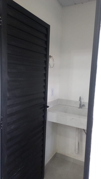 Casa à venda Jardim Fritz (Botujuru) com 200m² e 2 quartos por R$ 190.000 - 8809254-img-20230820-wa0008.jpg