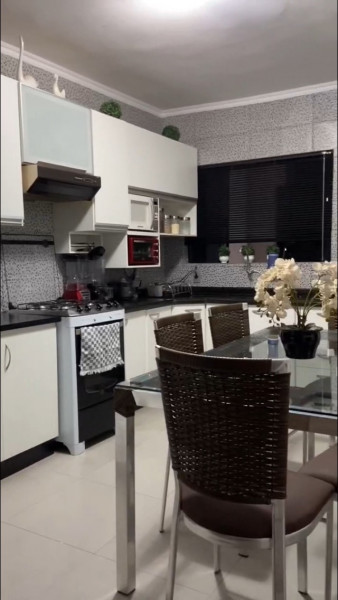 Apartamento à venda Vitoria com 0m² e 2 quartos por R$ 360.000 - 1485941669-c7b27372-653a-4eb1-8eb1-a2be758a4261.jpeg
