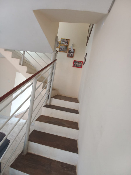 Casa à venda ALTO DO JOÁ com 170m² e 3 quartos por R$ 760.000 - 1420840123-acesso-ao-2-andar-foto-2.jpeg