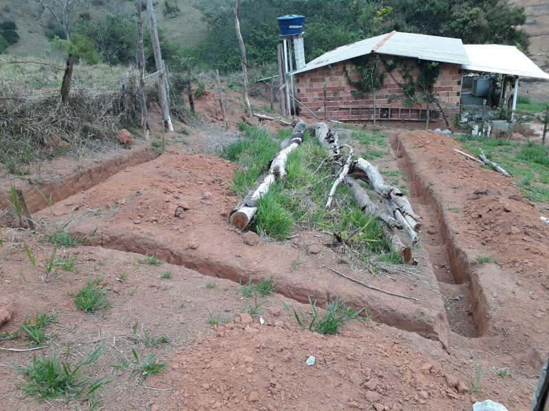 Terreno à venda Centro com 167m² e 1 quarto por R$ 30.000 - 47548134-1664558786370.jpg