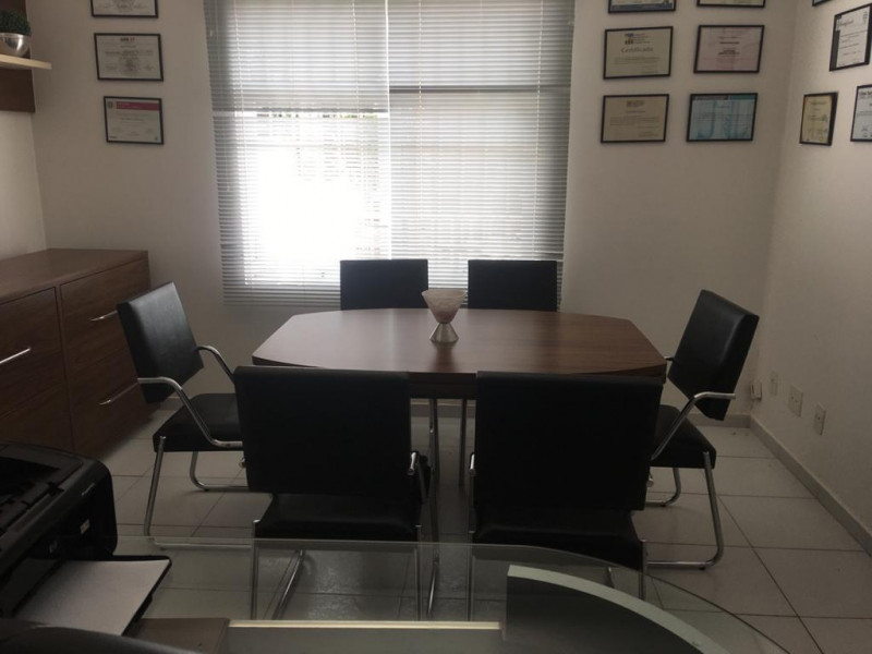 Comercial à venda Cambuí com 20m² e 1 quarto por R$ 220.000 - 614530876-photo-2022-01-20-14-57-29-10.jpg