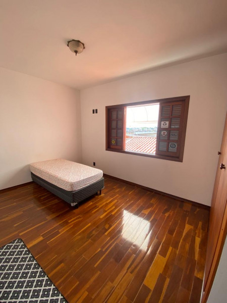 Casa à venda Vila Santa Rosa com 166m² e 3 quartos por R$ 580.000 - 963965756-quarto-2-tbm.jpg