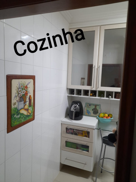 Apartamento à venda Bairro dos Casas com 56m² e 2 quartos por R$ 289.000 - 900609567-cozinha-d08d4b58-70a4-450b-ae38-2c6ba9c5a215.jpg