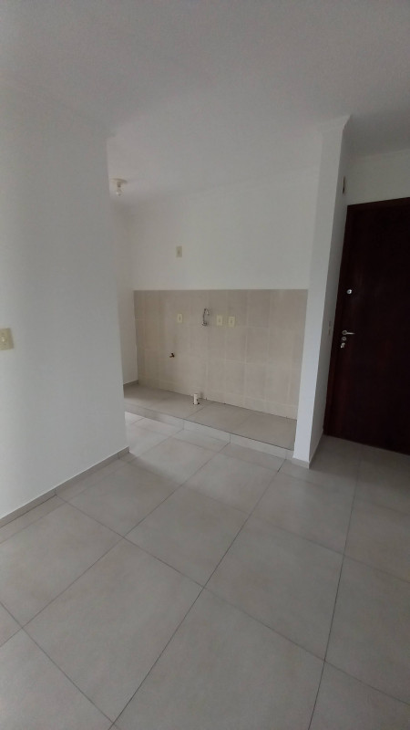 Apartamento à venda Nereu Ramos com 42m² e 2 quartos por R$ 90.000 - 1395687162-apto3.jpg