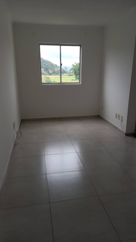 Apartamento à venda Nereu Ramos com 42m² e 2 quartos por R$ 90.000 - 1989241895-apto1.jpg