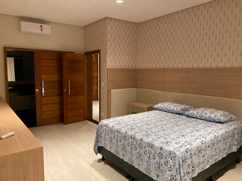 Casa de condomínio à venda Centro com 1200m² e 5 quartos por R$ 8.000.000 - 1261337206-d5caf9f4-2f48-4d0c-a392-ea759a3f0fdf.jpeg