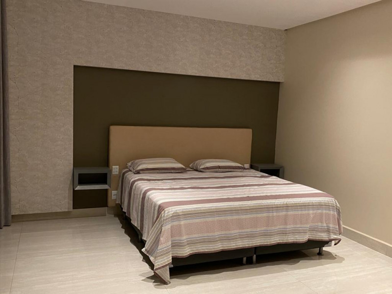 Casa de condomínio à venda Centro com 1200m² e 5 quartos por R$ 8.000.000 - 1716946423-0c1946d3-3c35-4ab3-98b2-af571920d692.jpeg