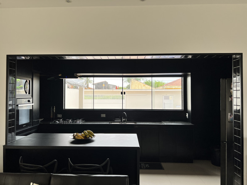 Casa à venda Cibratel II com 215m² e 4 quartos por R$ 900.000 - 1209307336-img-1525.jpg