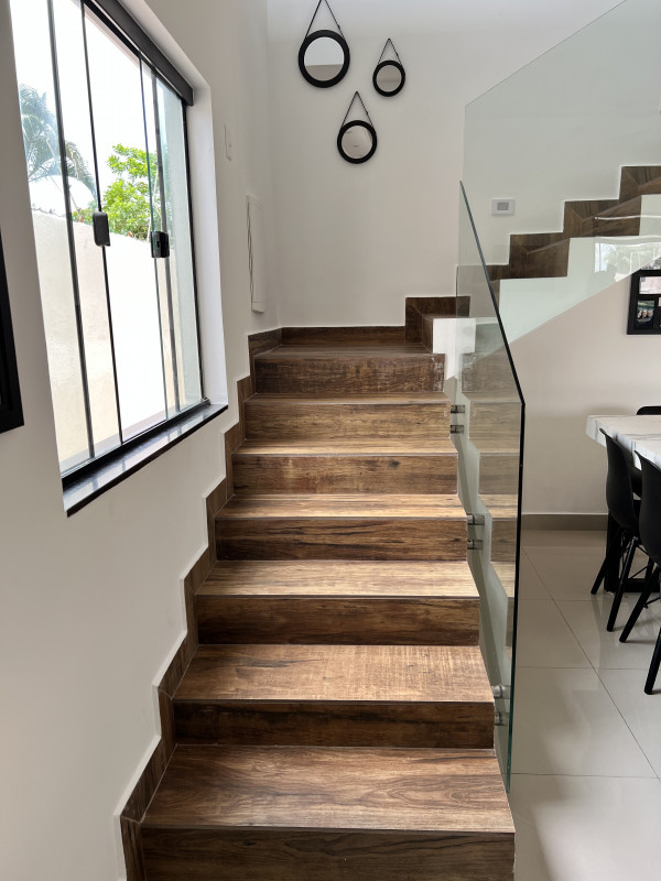 Casa à venda Cibratel II com 215m² e 4 quartos por R$ 900.000 - 1684684701-img-1543.jpg