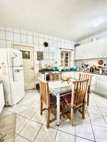 Casa à venda Centro com 174m² e 8 quartos por R$ 630.000 - 1502135055-07.jpg