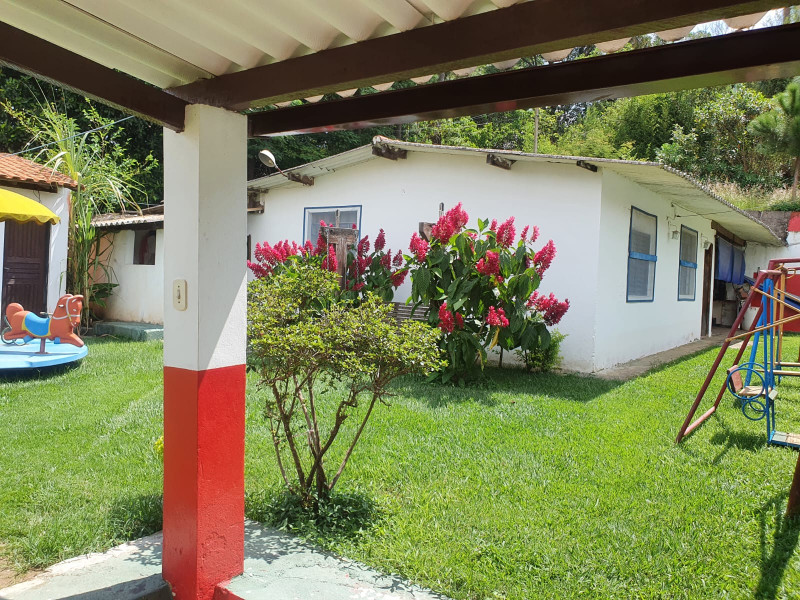 Chácara à venda Dona Catarina com 4767m² e 5 quartos por R$ 670.000 - 671616696-276dcf30-1ee5-4a57-9ff2-fb32f137e3ac.JPG
