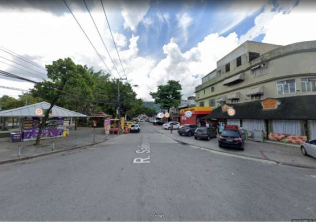imóvel com 180m²