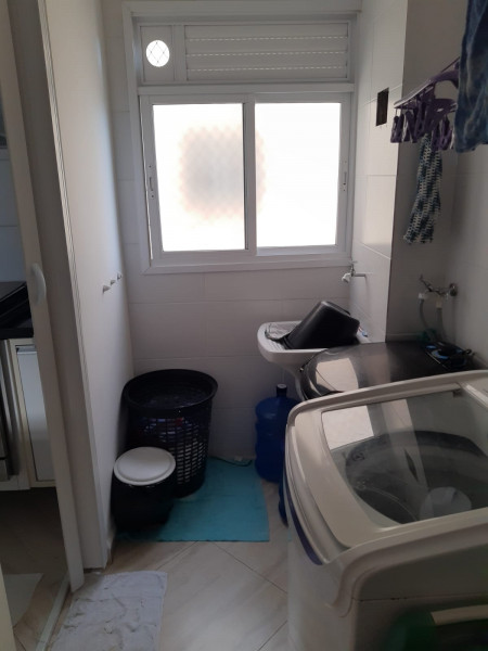 Cobertura à venda Parque Industrial com 240m² e 4 quartos por R$ 850.000 - 1376856332-lavanderia.jpeg