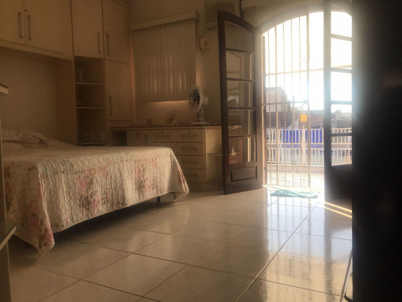Casa à venda Vila das Jabuticabeiras com 311m² e 5 quartos por R$ 690.000 - 150030585-img-20220627-wa0051.jpg